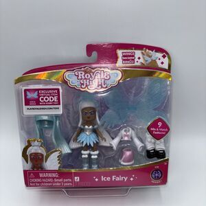 Royale High Roblox Ice Fairy Doll ICICLE WINGS Ring Series 1 NIB Gift Girl Xmas